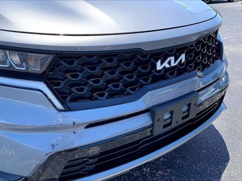 Used 2022 Kia Sorento S FWD image 30