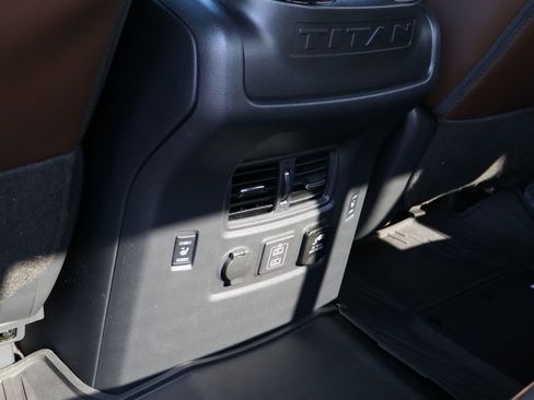 Used 2023 Nissan Titan Platinum Reserve w/ Moonroof Package image 24