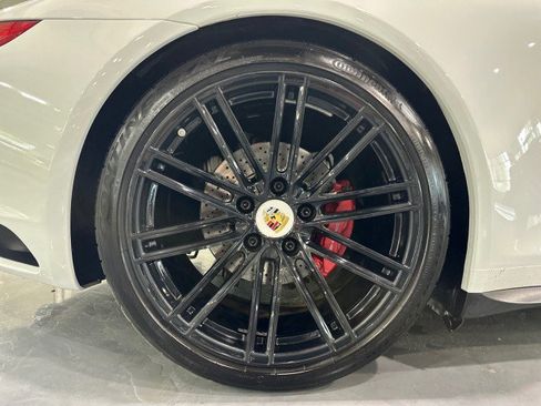 Used 2017 Porsche 911 Carrera 4S AWD/4WD image 8