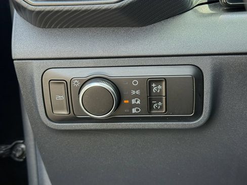 Used 2024 Ford Mustang Coupe RWD image 20