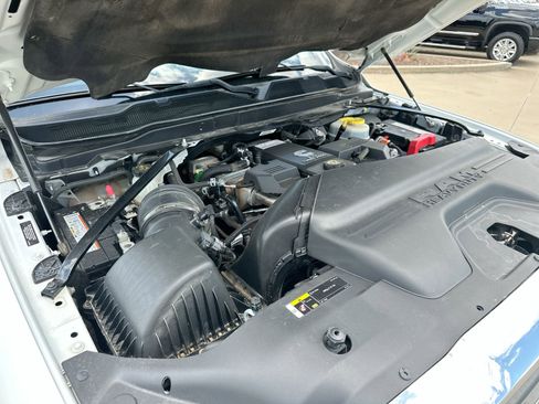Used 2022 RAM 3500 Tradesman w/ Chrome Appearance Group AWD/4WD image 25