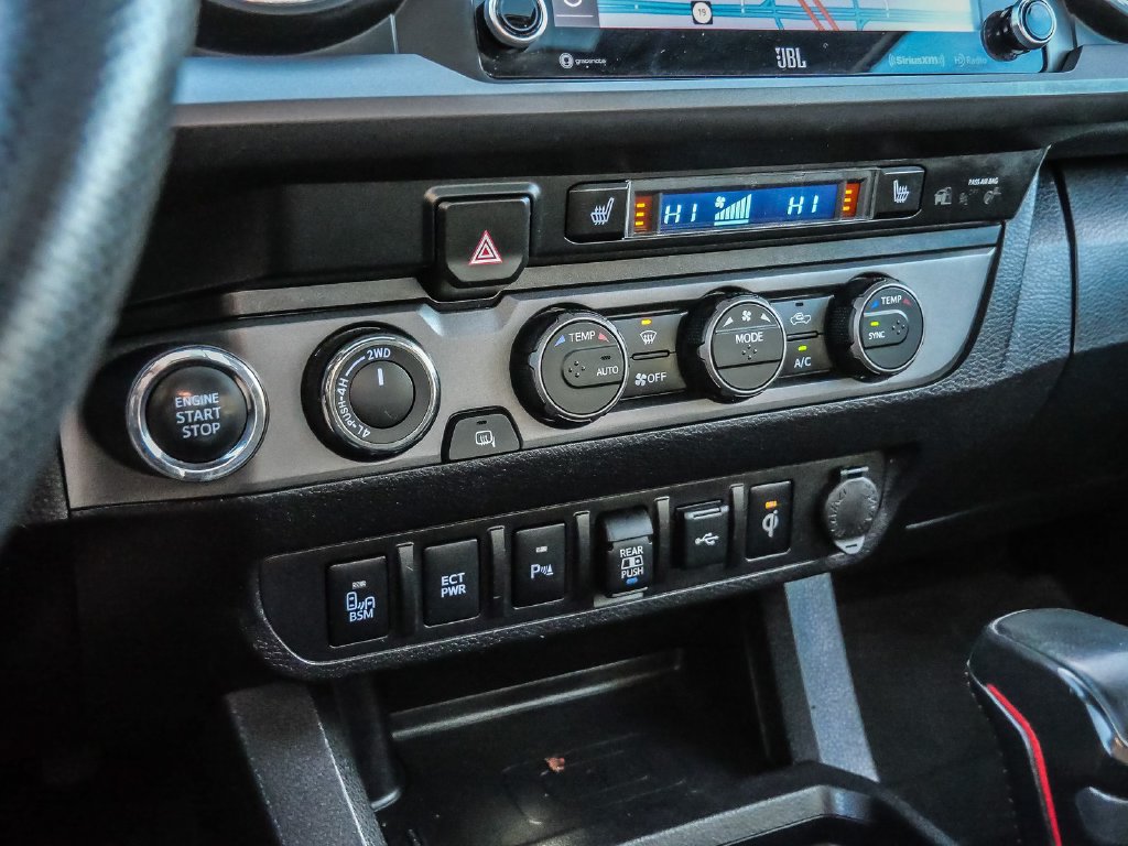 Used 2022 Toyota Tacoma TRD Pro AWD/4WD image 43