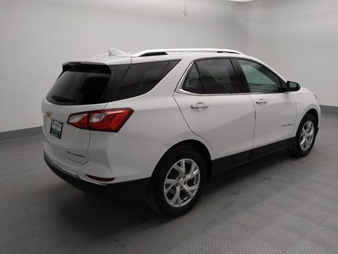 Used 2021 Chevrolet Equinox Premier AWD/4WD image 10