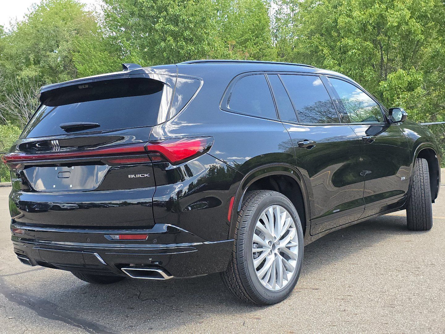 New 2026 Buick Enclave Sport Touring w/ Power Package AWD/4WD image 19