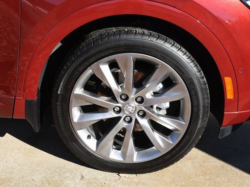 Used 2023 Buick Envision Avenir AWD/4WD image 12