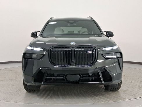 New 2026 BMW X7 M60i w/ Executive Package image 6