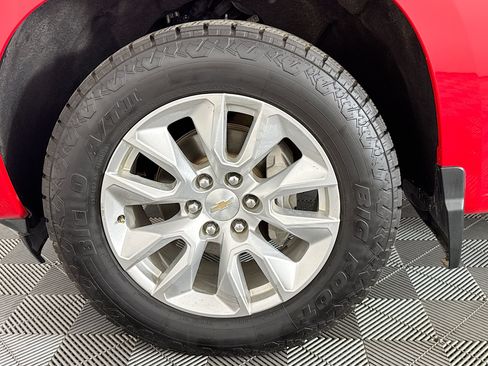 Used 2024 Chevrolet Silverado 1500 Custom RWD image 34