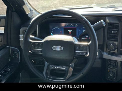Used 2025 Ford F250 Platinum image 23