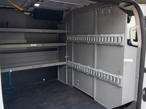 Used 2020 Ford Transit 250 Low Roof w/ Load Area Protection Package RWD image 36