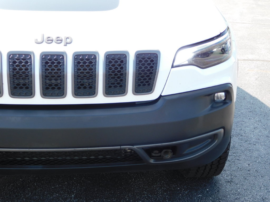 Used 2020 Jeep Cherokee Trailhawk w/ Cold Weather Group AWD/4WD image 9