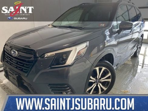 Used 2023 Subaru Forester Limited image 1