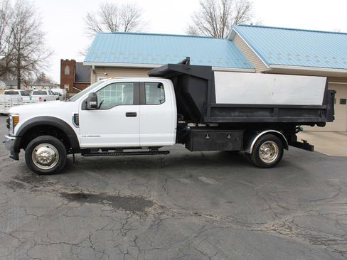 Used 2019 Ford F550 4x4 SuperCab Super Duty image 2
