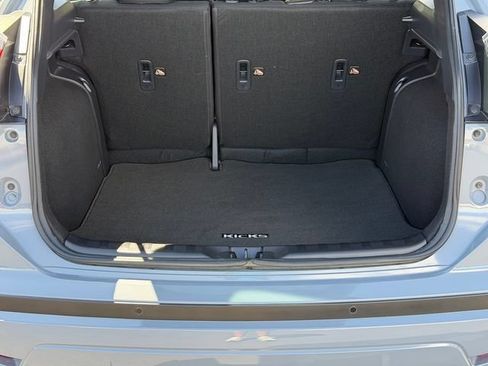 Certified 2023 Nissan Kicks SV FWD image 4