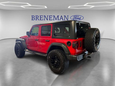 Used 2018 Jeep Wrangler Unlimited Sport S AWD/4WD image 8