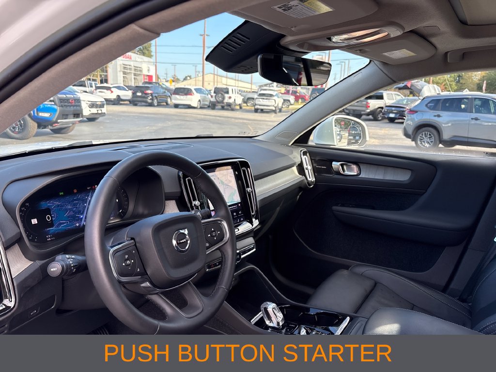 Used 2023 Volvo XC40 B5 Ultimate w/ Protection Package Premier AWD/4WD image 5