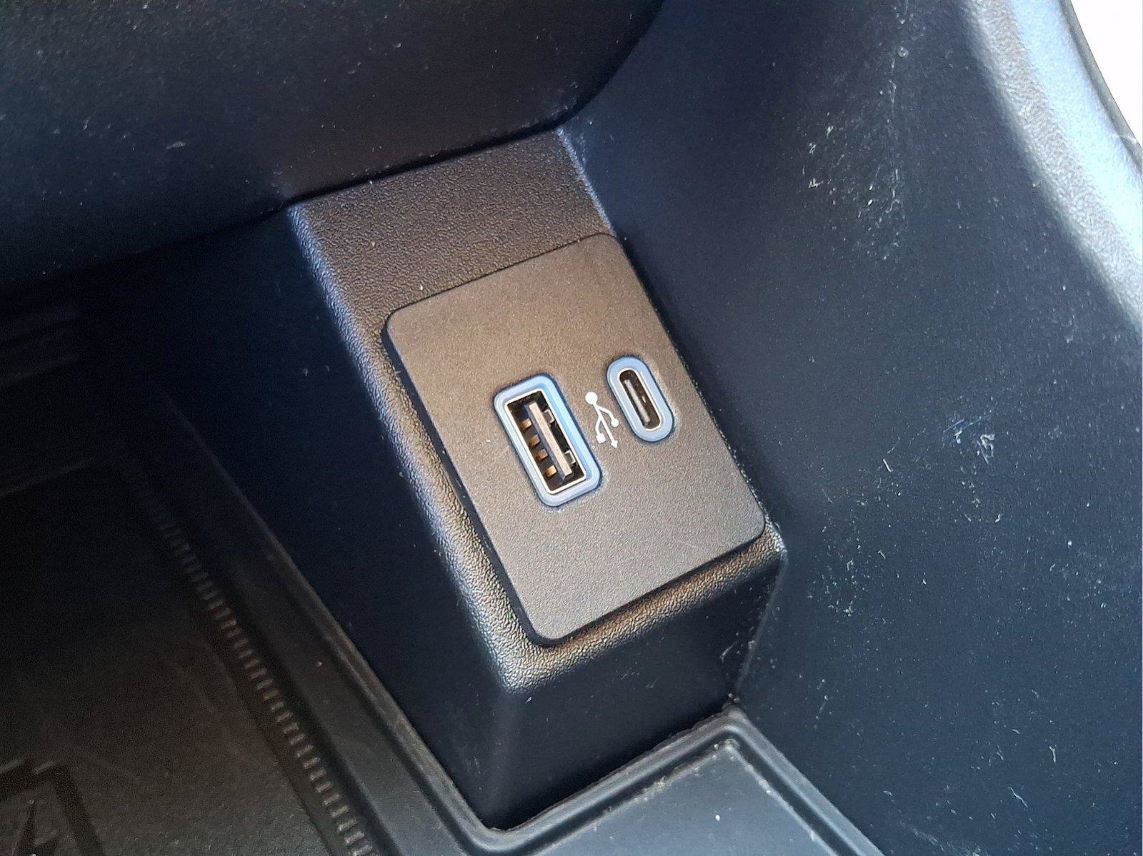 Used 2024 Ford Edge SEL w/ Convenience Package AWD/4WD image 20