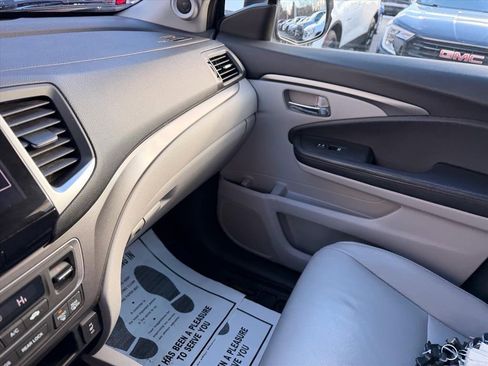 Used 2018 Honda Pilot EX-L image 16