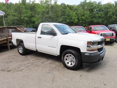 Used 2018 Chevrolet Silverado 1500 W/T RWD image 5