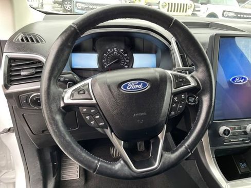 Used 2023 Ford Edge SEL w/ Convenience Package image 14