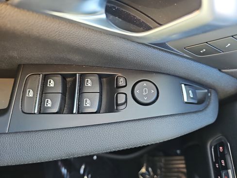 Used 2020 BMW X5 xDrive40i w/ Premium Package image 30