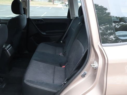 Used 2015 Subaru Forester 2.5i image 20