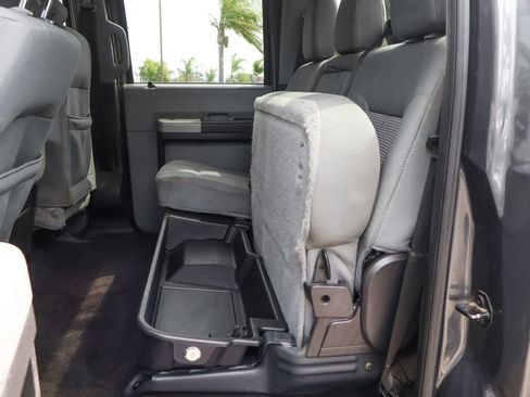 Used 2015 Ford F250 XLT w/ XLT Value Package image 37