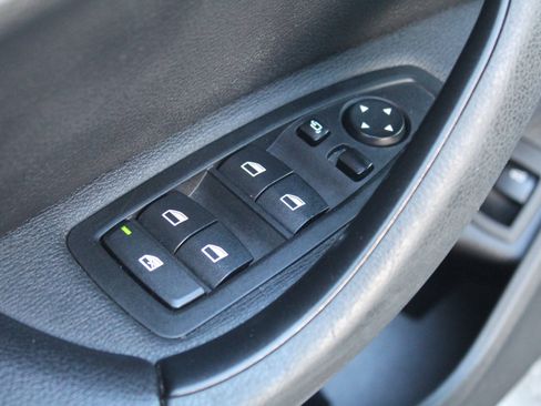 Used 2017 BMW X1 xDrive28i image 22