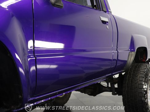 Used 1987 Toyota Pickup 4x4 Regular Cab image 21