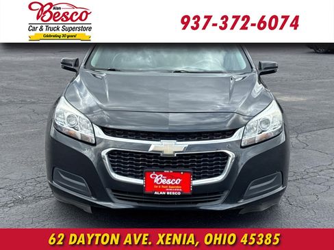 Used 2015 Chevrolet Malibu LT w/ Power Convenience Package image 2