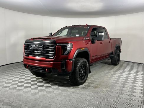 Used 2024 GMC Sierra 3500 AT4 w/ AT4 Premium Plus Package image 11