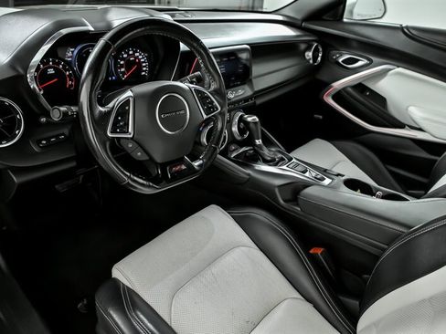 Used 2022 Chevrolet Camaro SS image 24