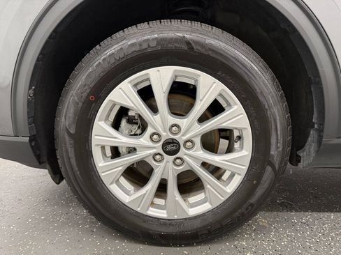Used 2025 Ford Escape Active AWD/4WD image 18