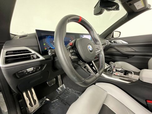 Used 2026 BMW M4 xDrive Competition w/ Executive Package image 17