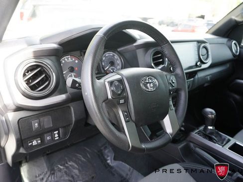 Used 2021 Toyota Tacoma TRD Off-Road w/ Technology Package image 28