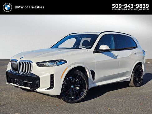 New 2026 BMW X5 xDrive40i w/ M Sport Package image 1