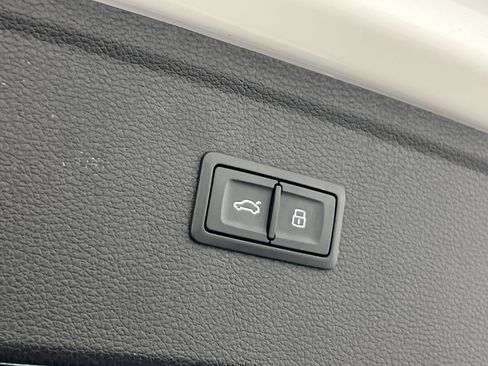 Used 2024 Audi Q5 2.0T Premium Plus image 27