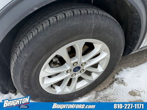 Used 2022 Ford Escape SE w/ Convenience Package image 10