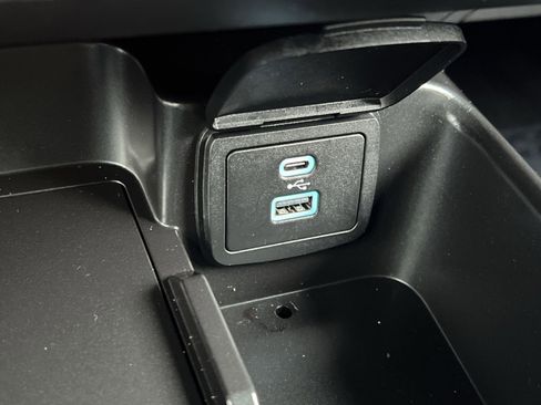 Used 2025 Ford Bronco Outer Banks image 33