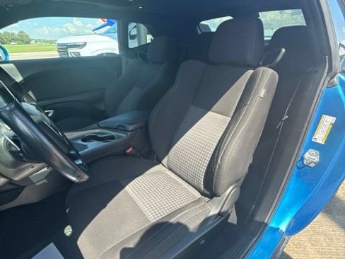 Used 2023 Dodge Challenger R/T w/ Blacktop Package RWD image 15