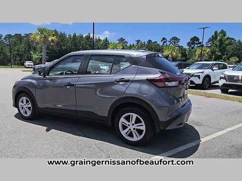 Used 2024 Nissan Kicks S FWD image 27