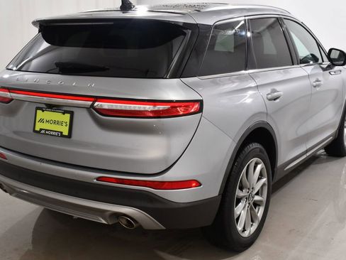 Used 2022 Lincoln Corsair AWD w/ Premium Package image 12