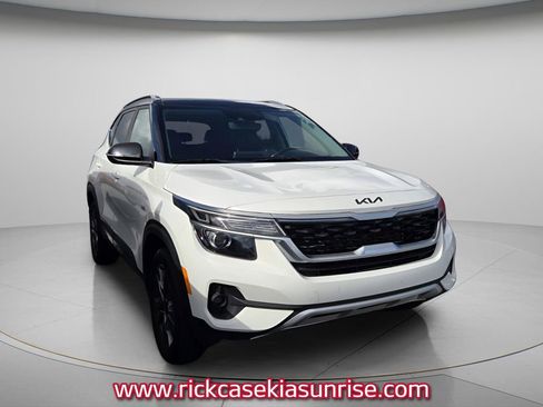 Used 2022 Kia Seltos S AWD/4WD image 4