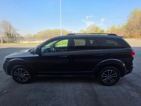 Used 2018 Dodge Journey SE w/ Connectivity Group image 8