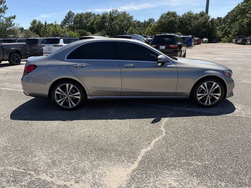 Used 2021 Mercedes-Benz C 300 Sedan image 7
