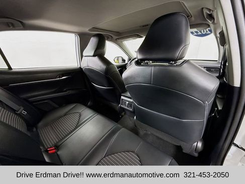 Used 2022 Toyota Camry SE w/ Audio Upgrade Package image 29