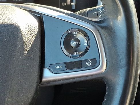 Certified 2019 Honda CR-V Touring image 23