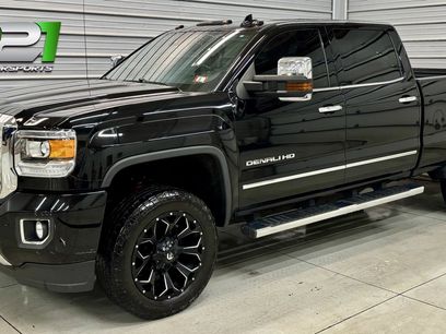 Used 2017 GMC Sierra 2500 Denali w/ Suspension Package, Off-Road