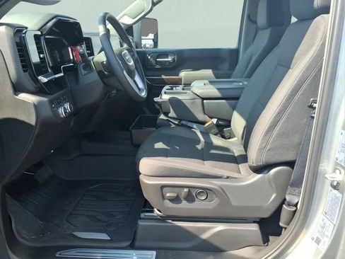 Used 2026 GMC Sierra 2500 SLE AWD/4WD image 19
