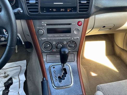 Used 2005 Subaru Outback 2.5i AWD/4WD image 15