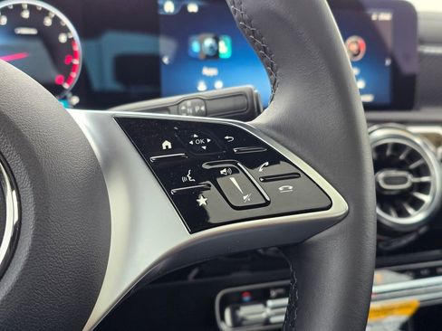 New 2025 Mercedes-Benz CLA 250 4MATIC image 31
